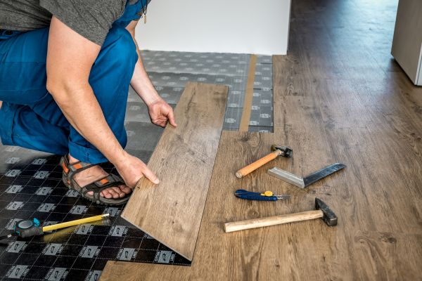 Vinyl Laminate Floor Service